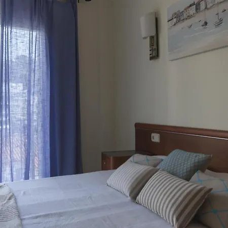 Lets Holidays Beautiful In The Center Of Tossa de Mar