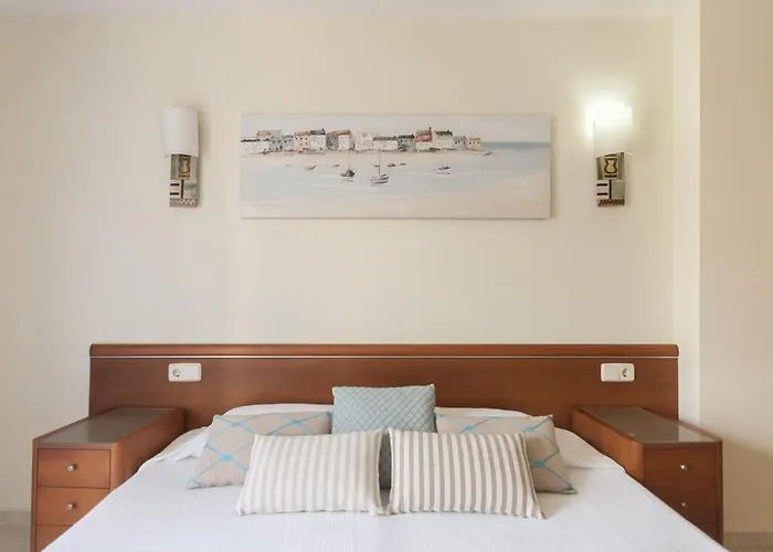 Lets Holidays Beautiful In The Center Of Apartment