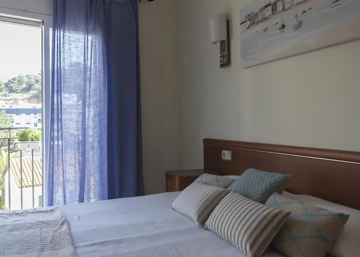 Lets Holidays Beautiful In The Center Of Tossa de Mar